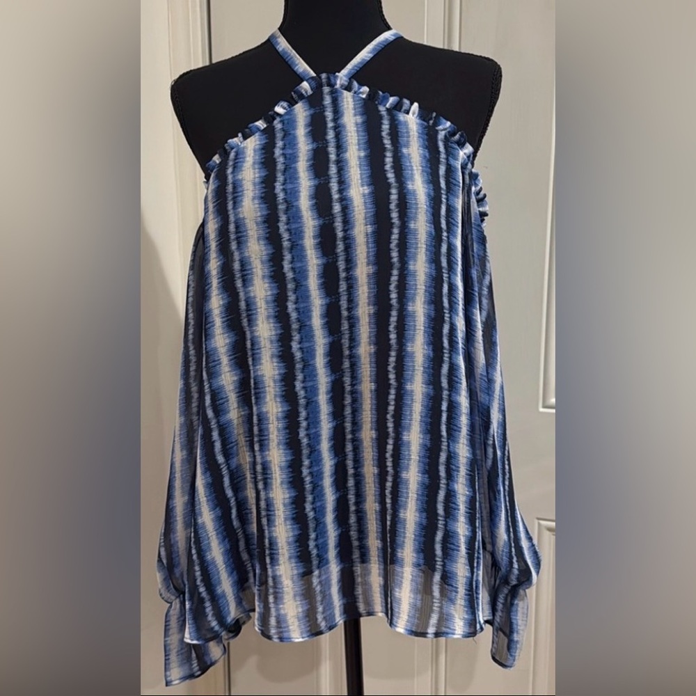 Inc International Concepts, Cold/off Shoulder Blouse/Top. Size Medium.